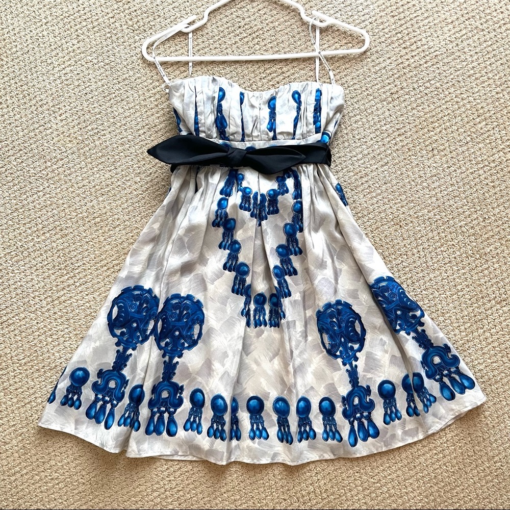 Nanette Lepore sz 0 silk mini strapless cocktail dress, perfect condition